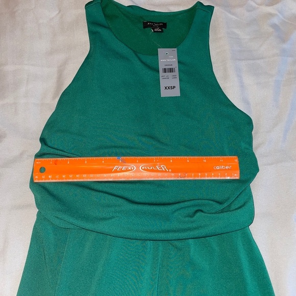 (NWT) ANN TAYLOR - forest green dress, knee length 👗 - Picture 5 of 8